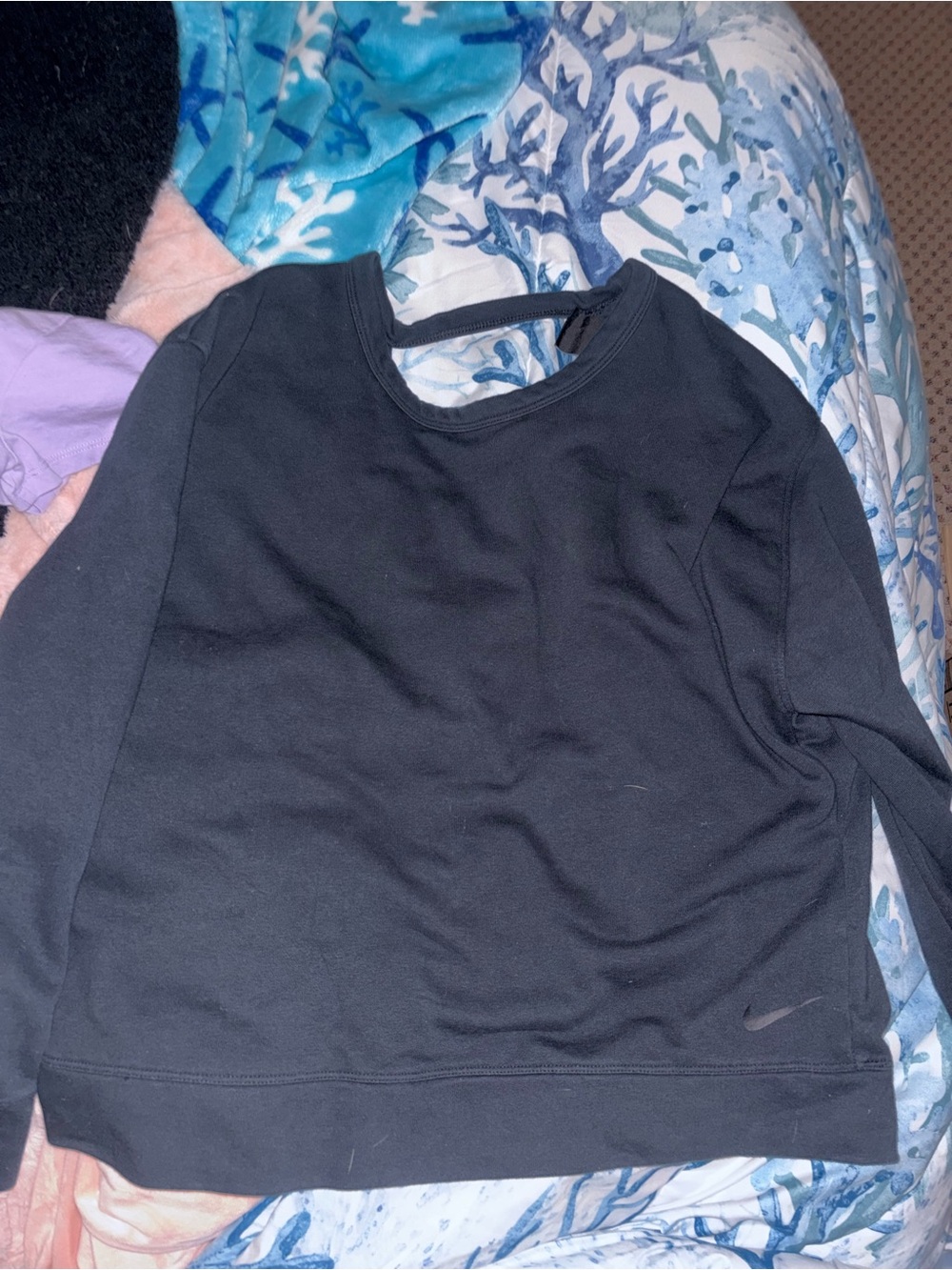 Nike Black Crewneck Pullover Sweatshirt